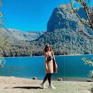 Meet your Posher, Paola